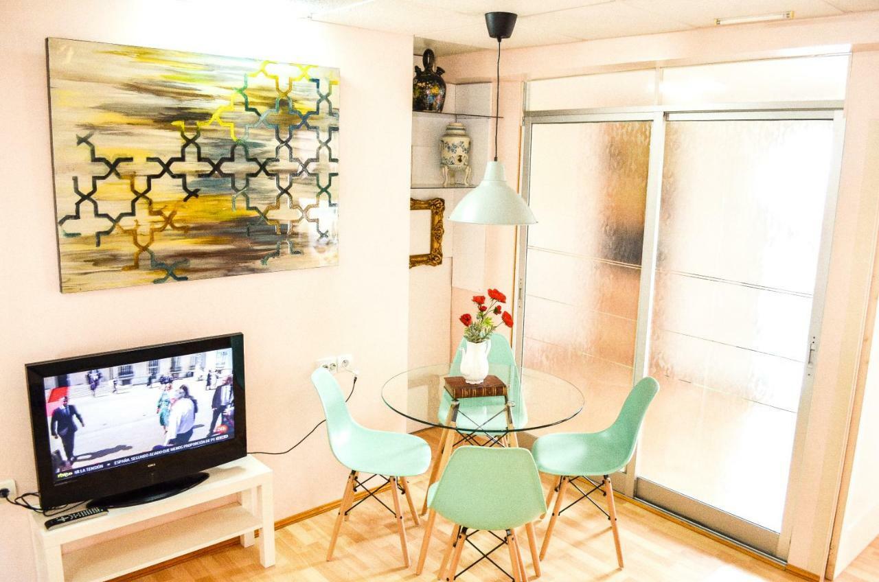 Virgen Apartament Hotel 库列拉 外观 照片