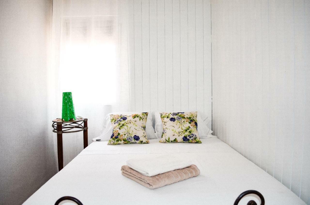 Virgen Apartament Hotel 库列拉 外观 照片